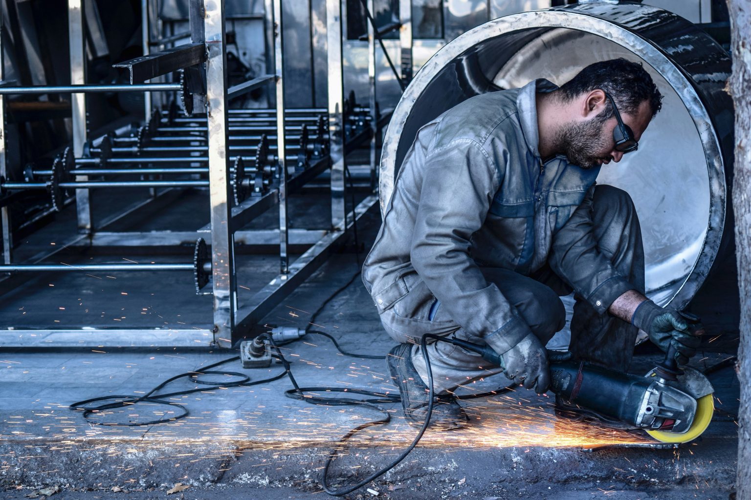 Rischi psicosociali e benessere dei dipendenti: i risultati di un progetto sulla salute mentale nel settore metalmeccanico in Italia