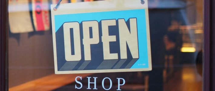 Lavoro domenicale: una contrattazione robusta per superare le non poche criticità