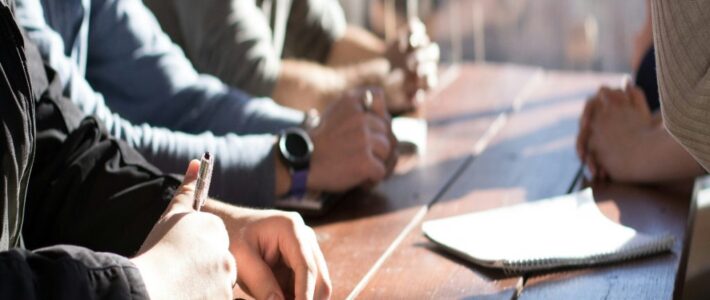 La contrattazione collettiva italiana: le critiche delle istituzioni europee e i (diversi) dati che emergono dai rapporti ADAPT